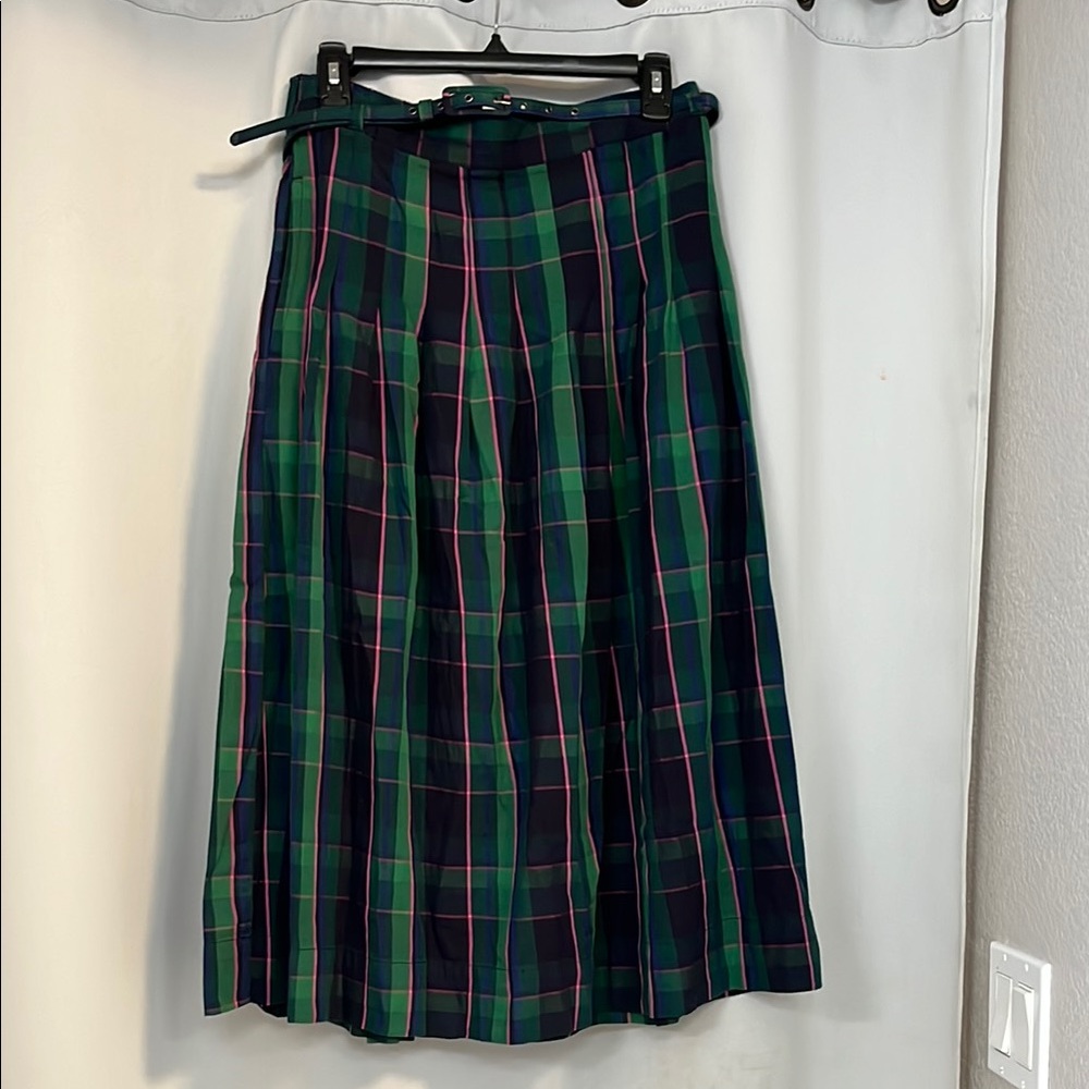 Free Assembly Plaid Green Skirt size Small